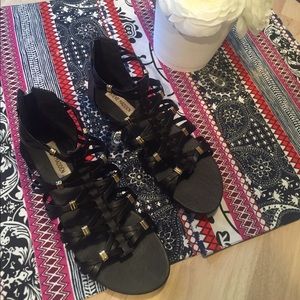 Black Steve Madden gladiator Sandals