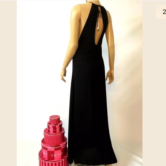 NWT BLACK VICTORIA SECRET GOWN - Picture 2 of 4