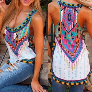 👚💁🏻Multicolor tribal top NWT!! 👚💁🏻