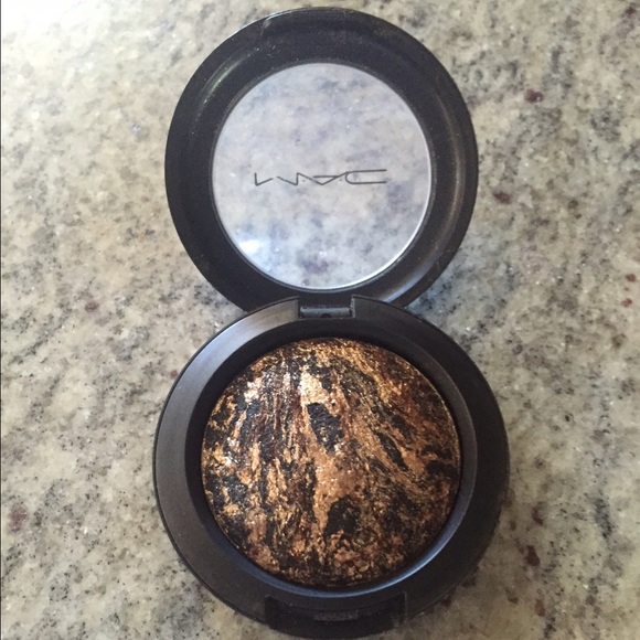 Mac "guilty by association" eye shadow NEVER USED!