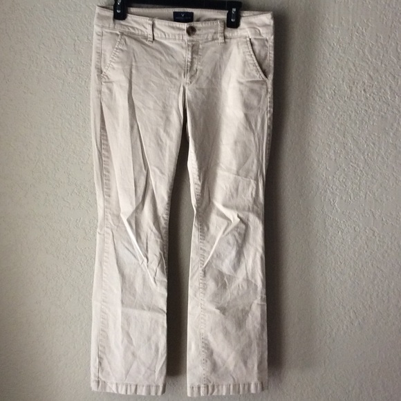 Size 8 Regular American Eagle Boot Khaki Pants