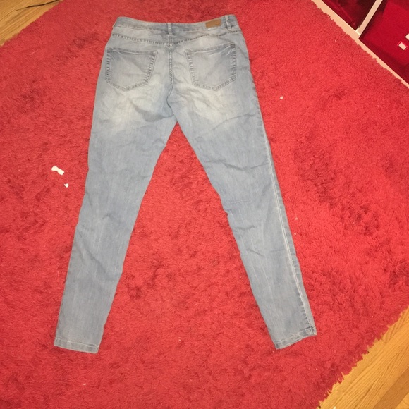 Washed Jeans - Picture 2 of 4