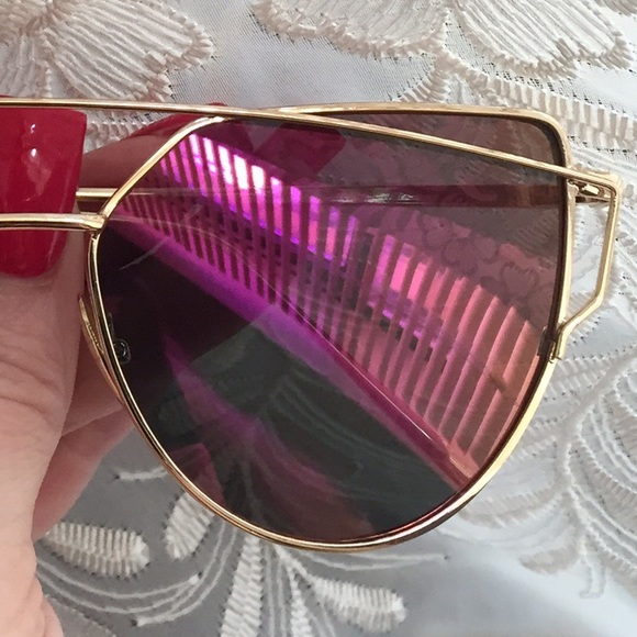 🍇CASE INCLUDED-Orangish-Purple Mirror Cross Wire - Picture 4 of 4