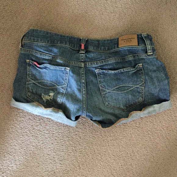 Shorts - Picture 2 of 2