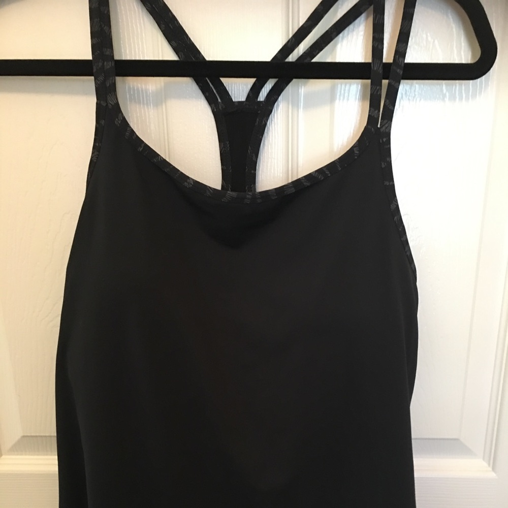 Fabletics Tank Size XL