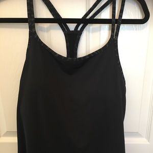 Fabletics Tank Size XL