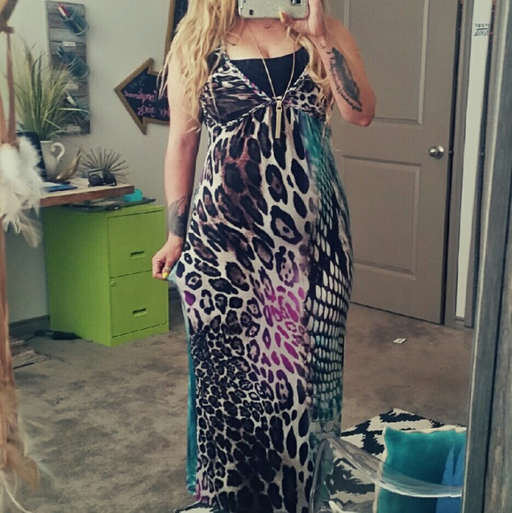 **sold**Leopard print maxi