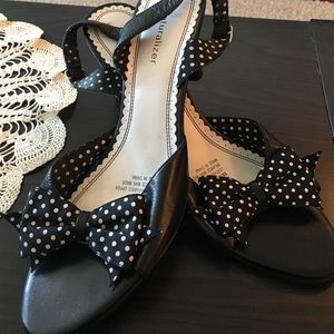 Polka dot bow flats 🎀