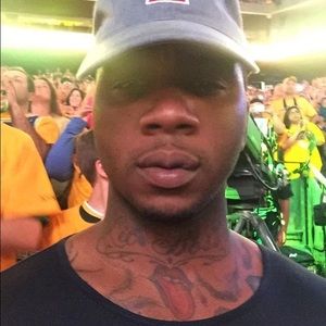 Meet your Posher, Connor