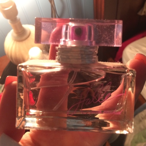 Halle berry perfume
