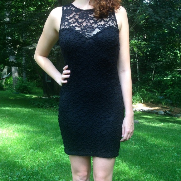 Forever 21 black lacy dress - Picture 2 of 3