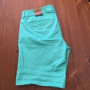 American Eagle Bermuda shorts