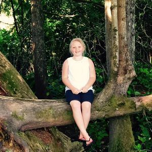 Meet your Posher, Clair