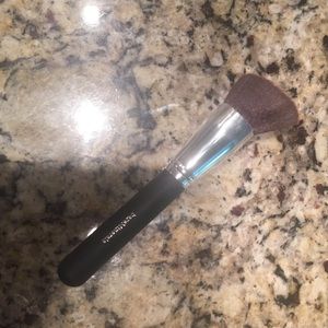 BRAND NEW - Bare Minerals Precision Face Brush