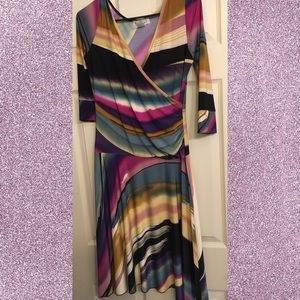 NWOT Abstract faux wrap dress
