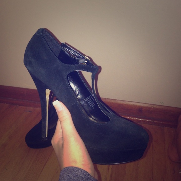 STEVE MADDEN 4 INCH HEELS