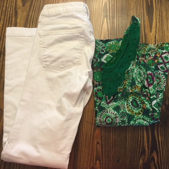 White Bootcut Gap Jeans size 4