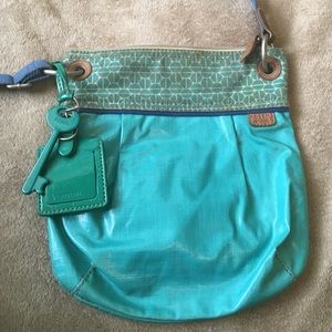 Fossil satchel