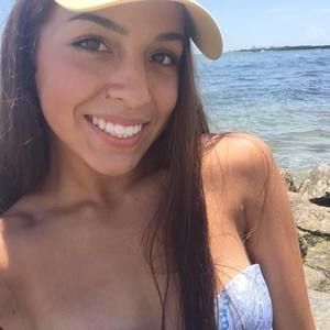 Meet your Posher, Angelyn