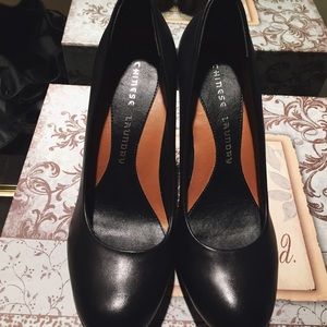 Chinese laundry pumps; worn once