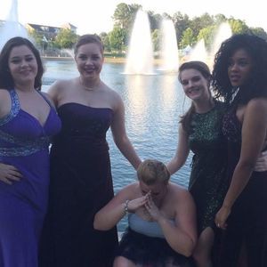 Meet your Posher, Caroline