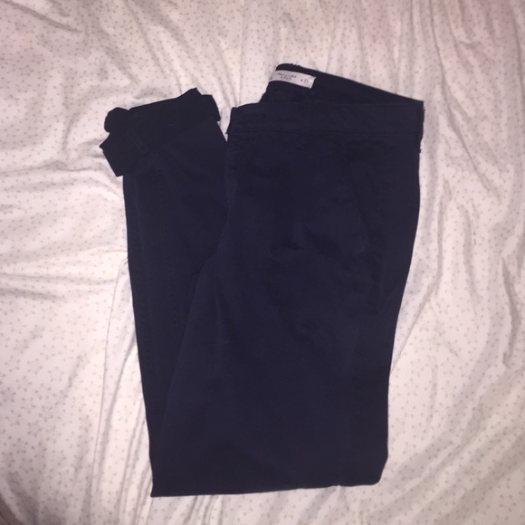 NWOT Abercrombie and Fitch Navy Chinos
