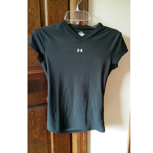 Under armour black shirt