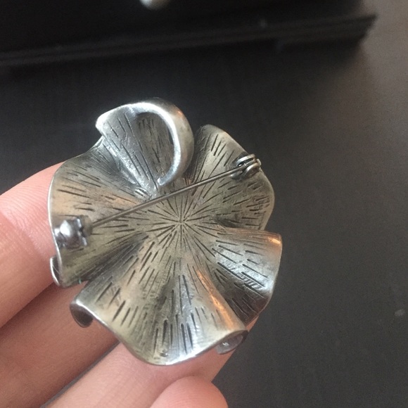 Pin/Pendant - Picture 3 of 4