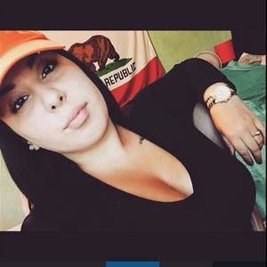 Meet your Posher, Melanie