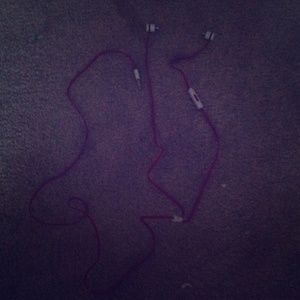 UB BEATS earplugs 🎧🎶 (untangable cord!!)