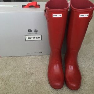 Hunter Original Tall Red Gloss Rain Boots
