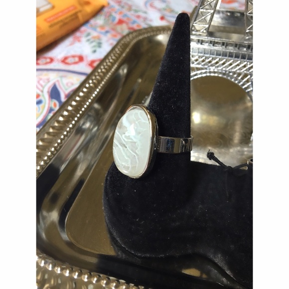 White Marble Ring - Picture 2 of 2