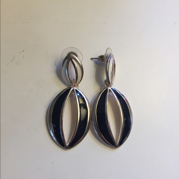 Black and white art deco inspired earrings
