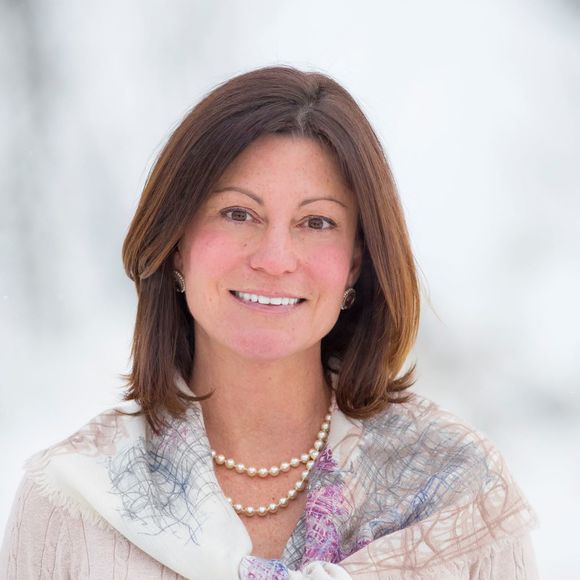 Meet your Posher, Nikki