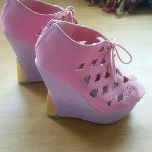 New wedge heels