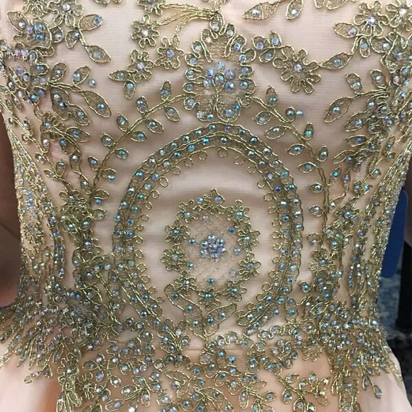 Sherri Hill Prom Dress Size 2 - Picture 2 of 4