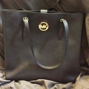 Michael Kors Tote