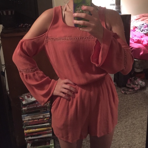 Coral forever 21 romper - Picture 2 of 2