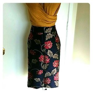 NWT Ann Taylor Faux Silk Pattern Pencil Skirt