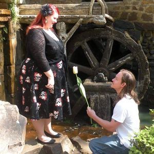 Meet your Posher, Desha