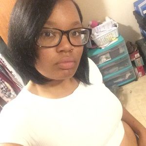 Meet your Posher, Jasmine