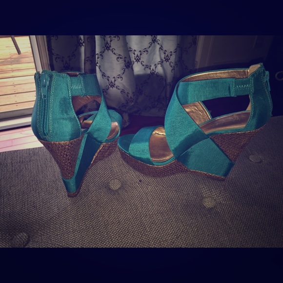 Turquoise BCBG wedge sandals