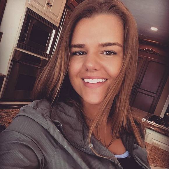 Meet your Posher, Kelsey
