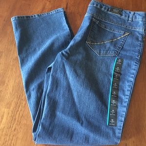 BRAND NEW slim boot fit jeans