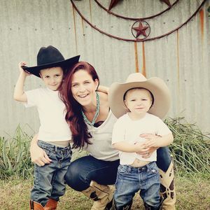 Meet your Posher, Courtney