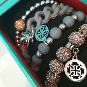 Rustic Cuff Set (4 gray, silver, gold)