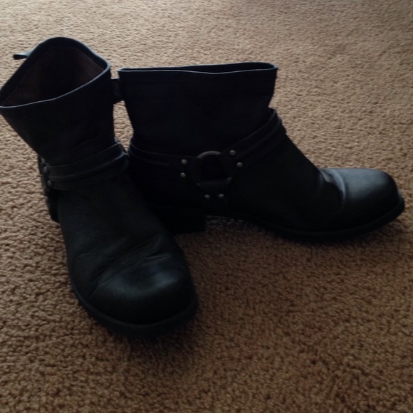 Black biker boots