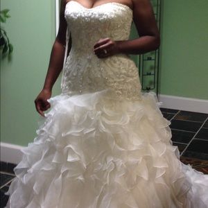 Wedding dress worn last Friday 😍
