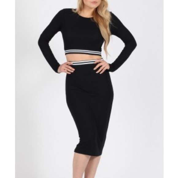 Dresses & Skirts - SPORTS RIB CROP & SKIRT CO-ORD-BLACK