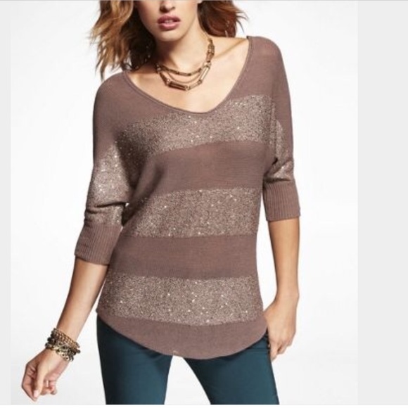Gold v-neck tunic sweater - Picture 1 of 3